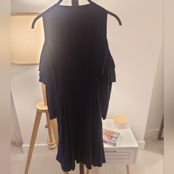 Zara Off the Shoulder Dress - Picture 5 of 5
